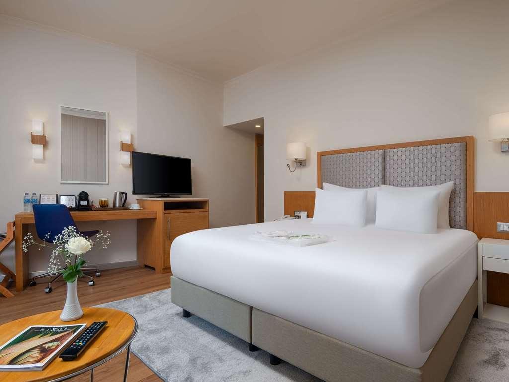 Rixos Park Belek - The Land Of Legends Access Hotel Стая снимка